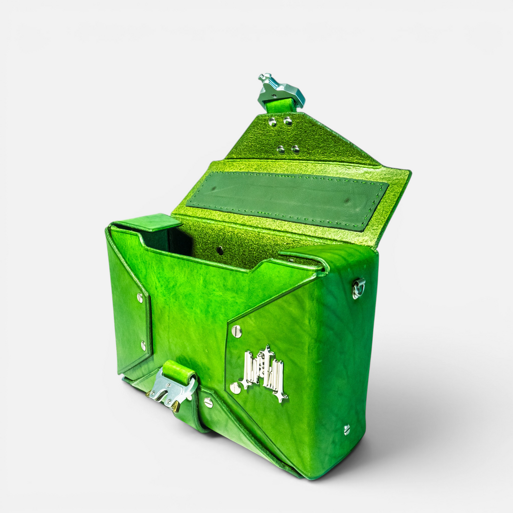 Sac DILI Vert en cuir pleine fleur, dernier exemplaire disponible